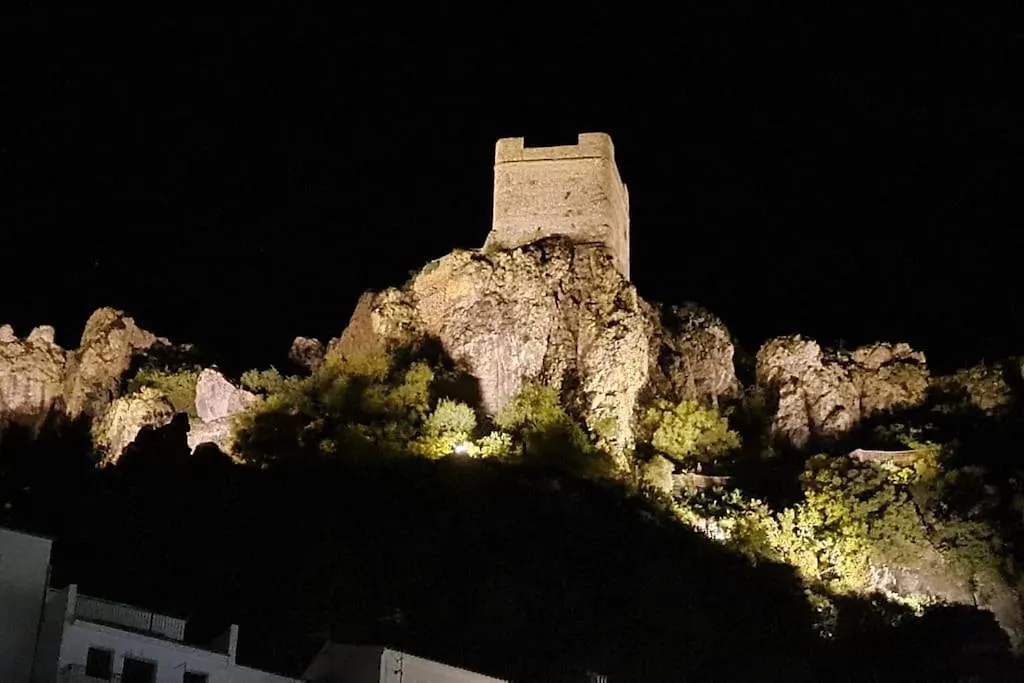 منزل الضيف زاهارا دي لا سييرا  في Entre Vistas