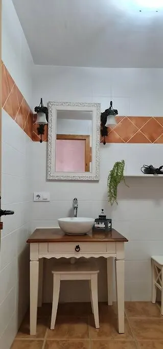 منزل الضيف زاهارا دي لا سييرا  في Entre Vistas منزل ريفي